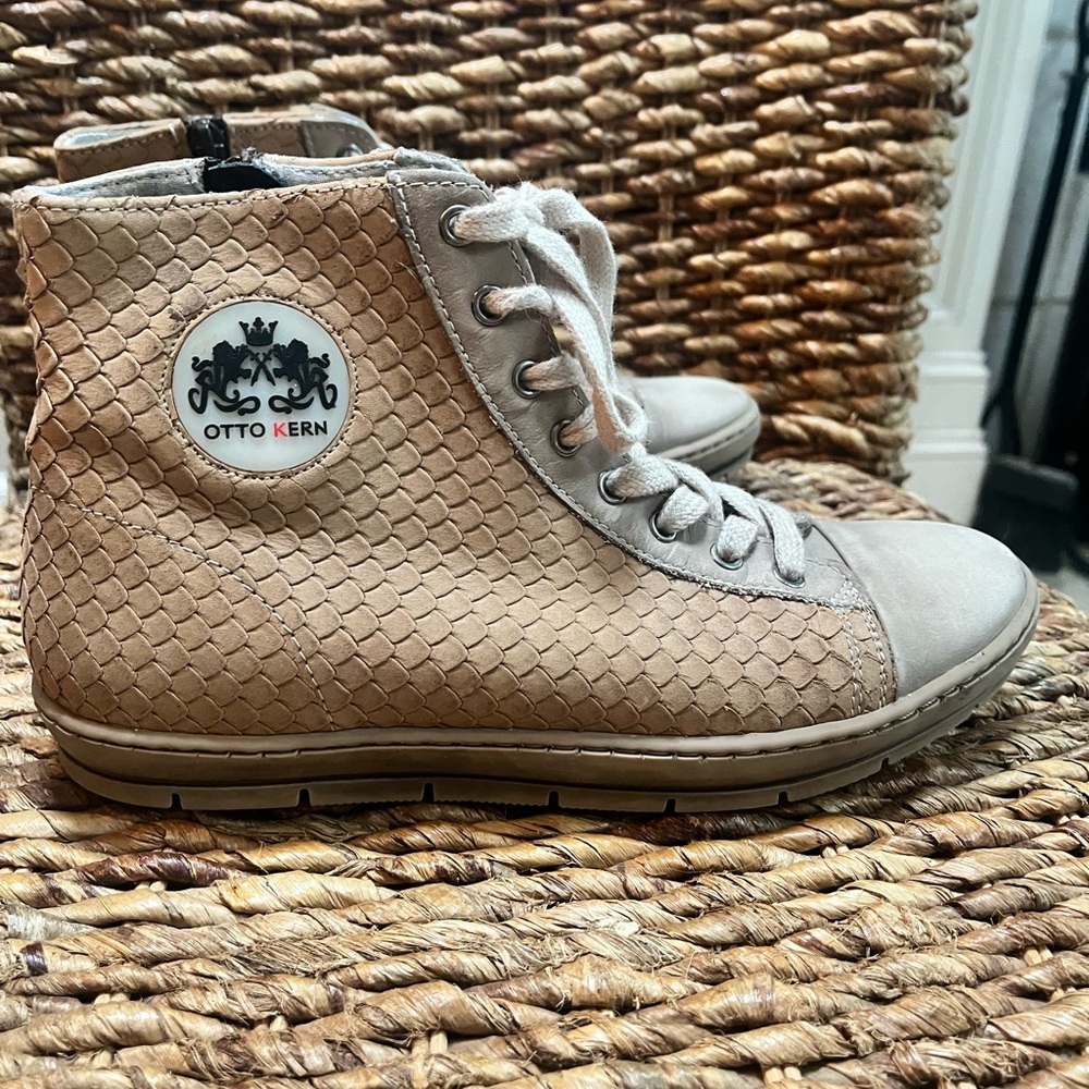 Otto Kern high top sneakers